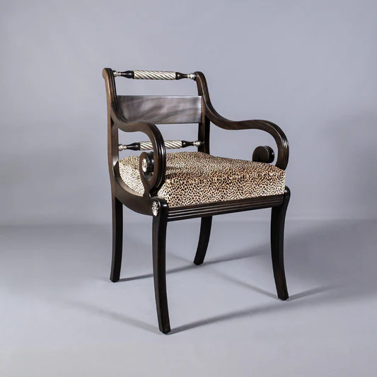 LUXURY LIVING STARTS HERE